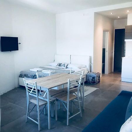 Appartamento Piazza Mazzini 利多迪迪耶索洛 外观 照片